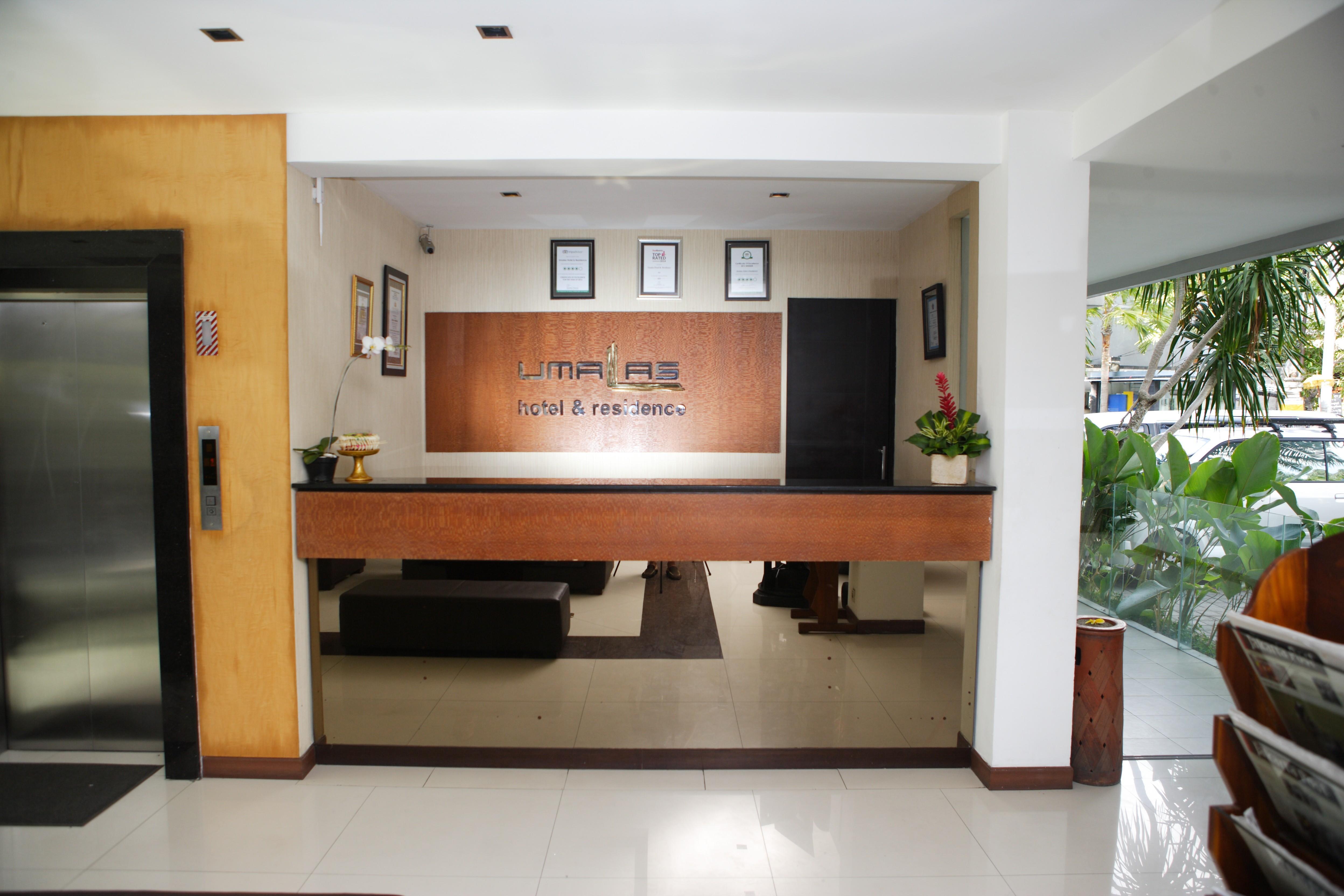 Umalas Hotel & Residence Seminyak Esterno foto