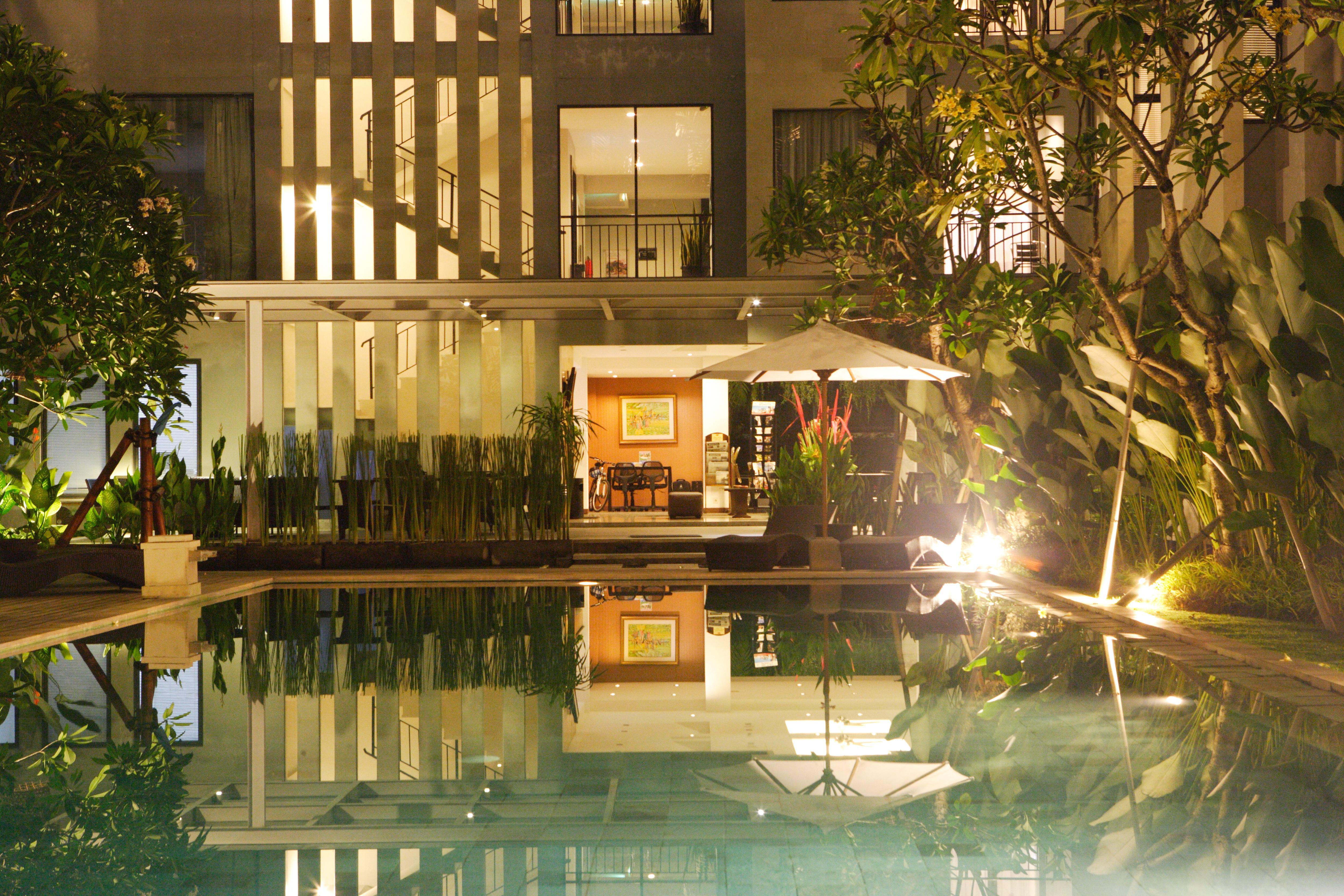 Umalas Hotel & Residence Seminyak Esterno foto