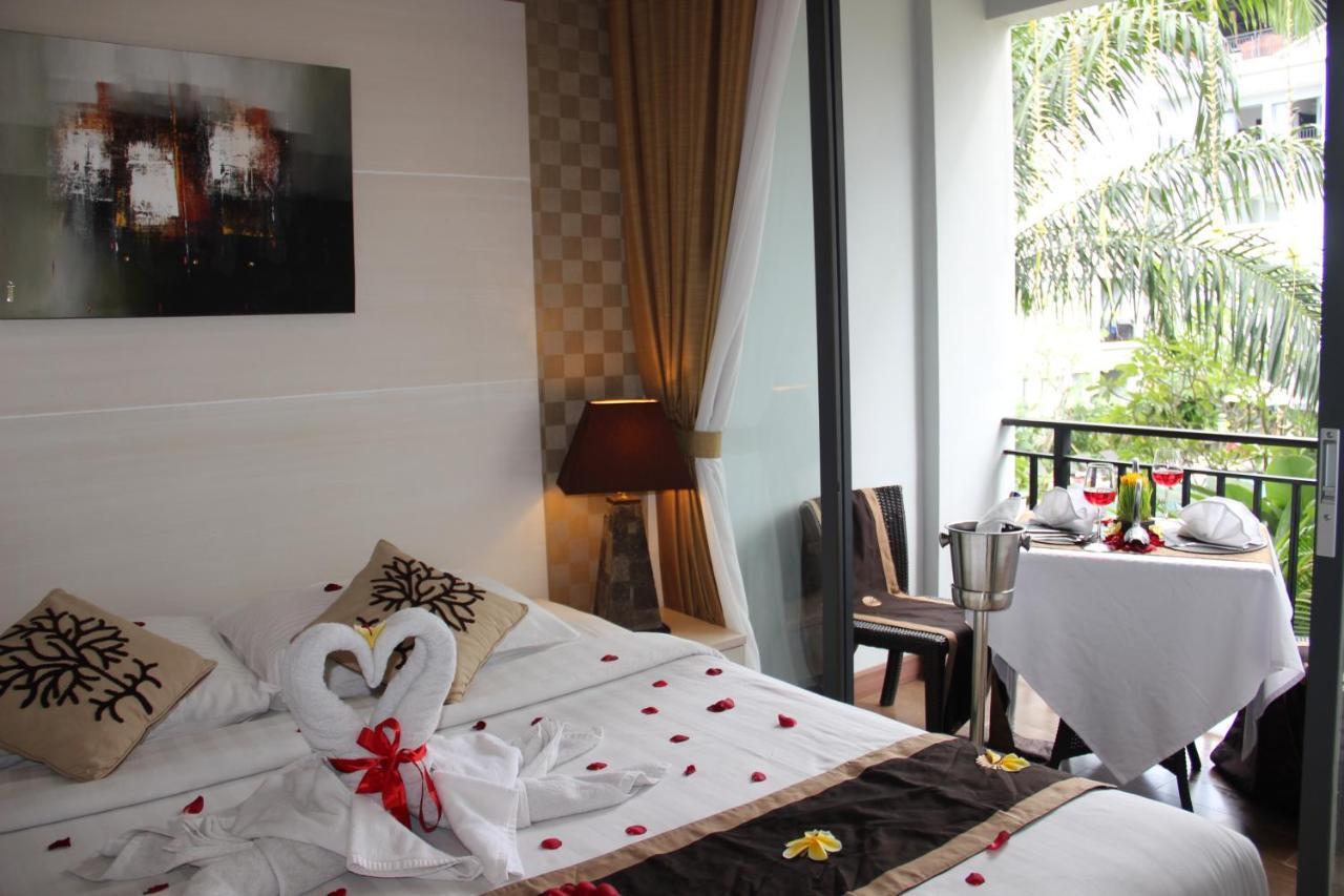 Umalas Hotel & Residence Seminyak Esterno foto
